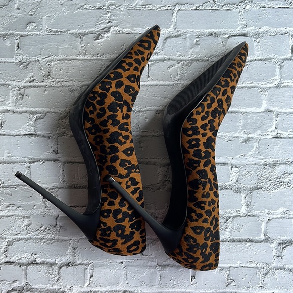 ZARA | Leopard print pointed stilettos - Picture 10 of 10